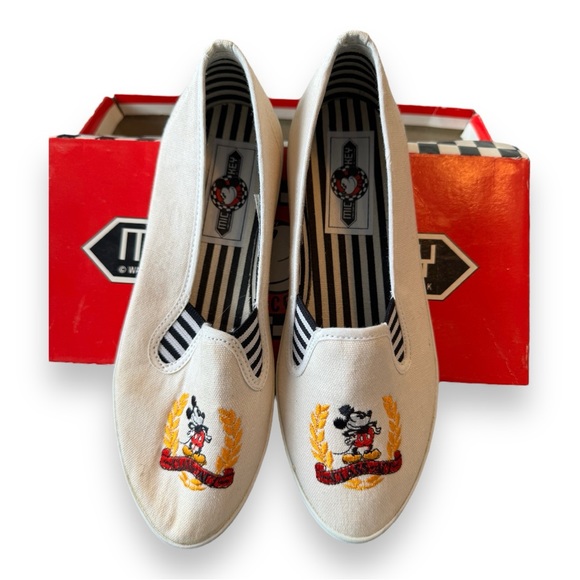 Vintage 90's Disney Mickey Mouse slip-ons - Picture 1 of 6